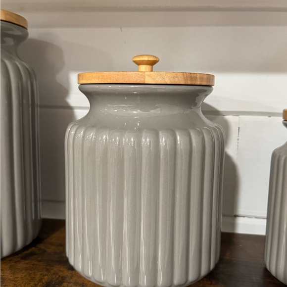 Grey Ceramic Storage Containers — Set of 3 - Picture 6 of 7